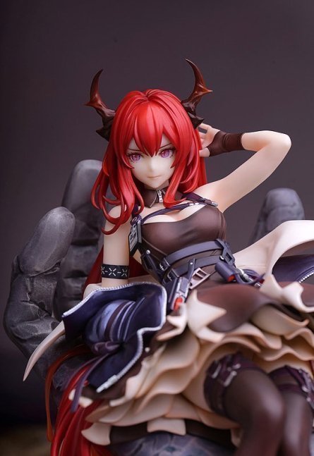 Surtr 1/7 Figure Magma Ver. -- Arknights