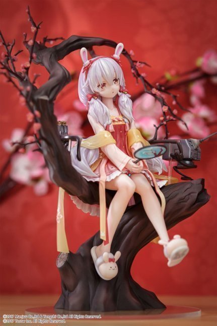 Laffey Rabbit 1/7 Figure Waiting for Spring ver. -- Azur Lane