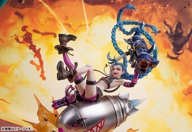 Jinx 1/7 Figure -- League of Legends