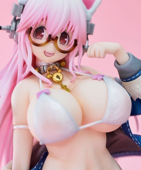 Super Sonico Figure White cat ver.