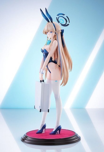 Asuma Toki 1/7 Figure  (Bunny Girl)  -- Blue Archive