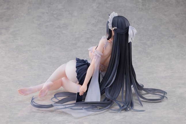 Indomitable 1/4 Figure -Motivationless Maid ver.-  -- Azur Lane