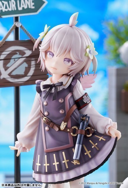 U-110 A Cute, Sharky Reverie 1/7 Figure -- Azur Lane