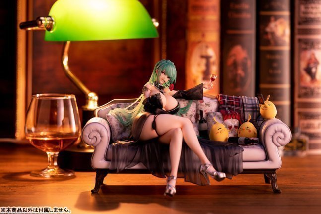 Littorio Calabria Aurea 1/7 Figure -- Azur Lane