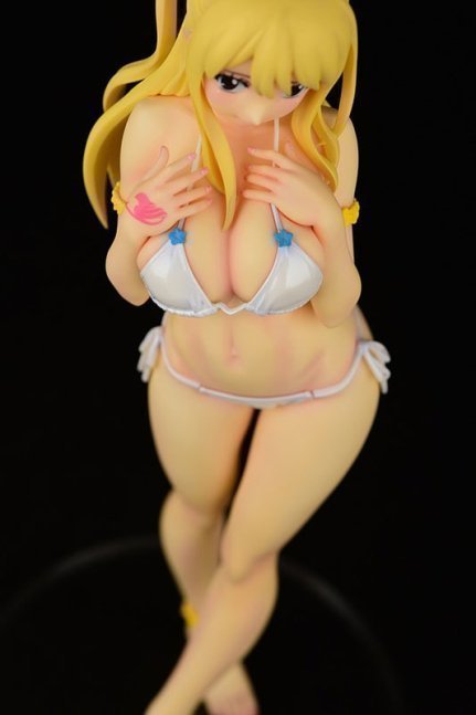 Lucy Heartfilia 1/6 Figure Swimsuit PURE in HEART  -- FAIRY TAIL