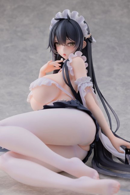 Indomitable 1/4 Figure -Motivationless Maid ver.-  -- Azur Lane
