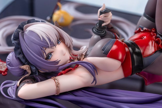 Ying Swei 1/6 Figure Frolicking Flowers, Verse I Ver. -- Azur Lane