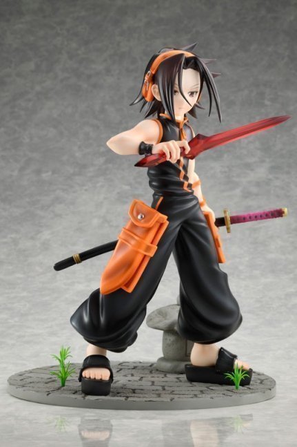 Yoh Asakura 1/7 Figure -- SHAMAN KING