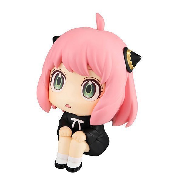 Anya Special LookUp Figure -- Spy x Family