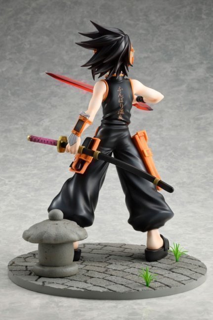 Yoh Asakura 1/7 Figure -- SHAMAN KING
