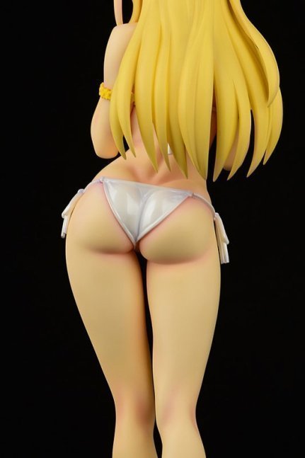 Lucy Heartfilia 1/6 Figure Swimsuit PURE in HEART  -- FAIRY TAIL