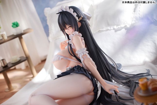 Indomitable 1/4 Figure -Motivationless Maid ver.-  -- Azur Lane