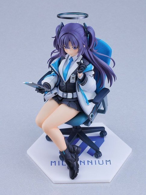 Yuuka -Daily Life Of A Treasurer- 1/7 Figure -- Blue Archive