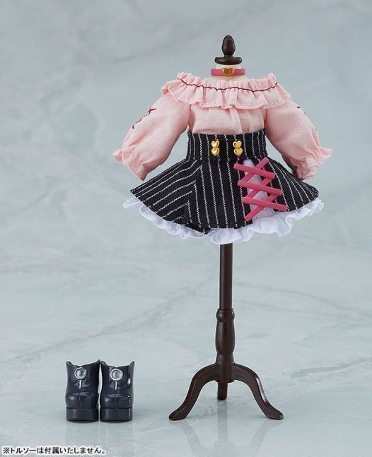 Hatsune Miku Nendoroid Doll Date Outfit Ver.