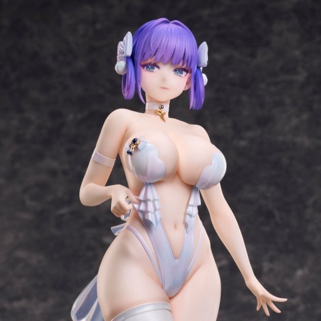 Chrysa Illustration 'WHITE QUEEN -Lume-' Figure