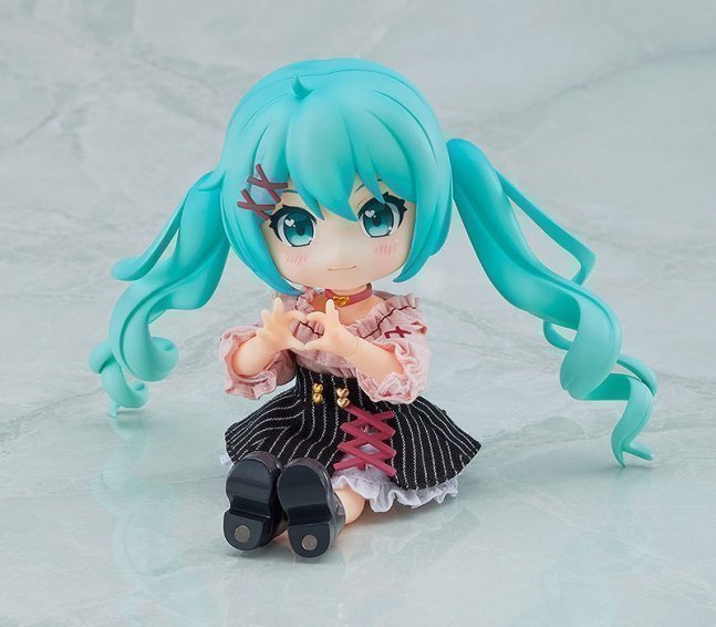 Hatsune Miku Nendoroid Doll Date Outfit Ver.