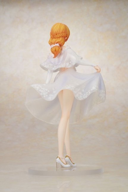 Elf 1/7 Figure Dress ver. -- Isekai Ojisan