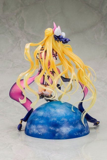 Mukuro Hoshimiya 1/7 Figure -- Date A Live
