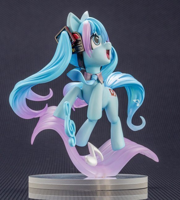 Hatsune Miku feat. MY LITTLE PONY BISHOUJO 1/7 Figure