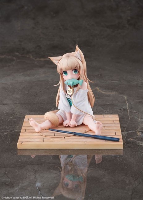 Kinako 1/6 Figure Sitting and Biting Fish ver. -- My Cat Is A Kawaii Girl