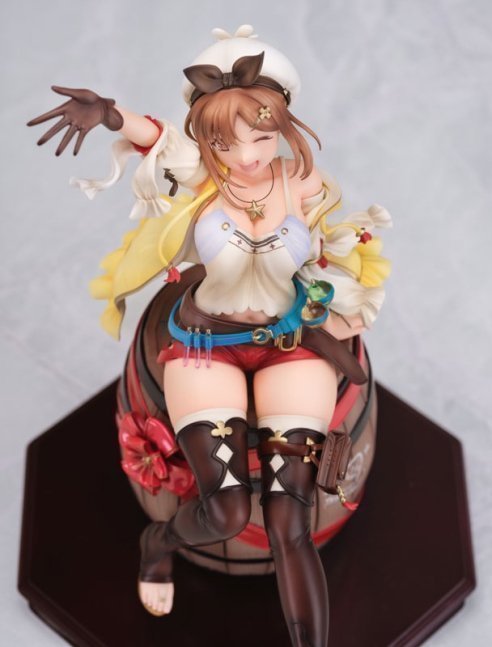 Ryza 1/7 Figure 25th Anniversary ver. DX Edition -- Atelier Ryza: Ever Darkness & the Secret Hideout