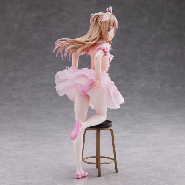 "Flamingo Ballet Group" Junior Girl Figure Illustrated by Anmi