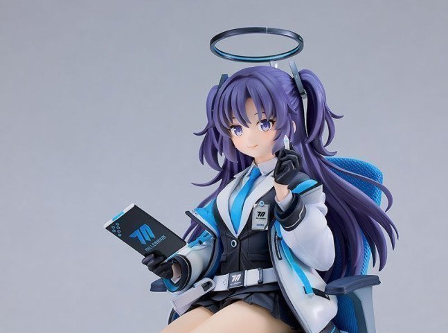 Yuuka -Daily Life Of A Treasurer- 1/7 Figure -- Blue Archive