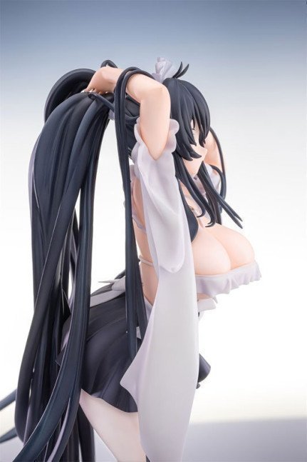 Indomitable 1/6 Figure Ms. Motivationless Maid Ver. -- Azur Lane