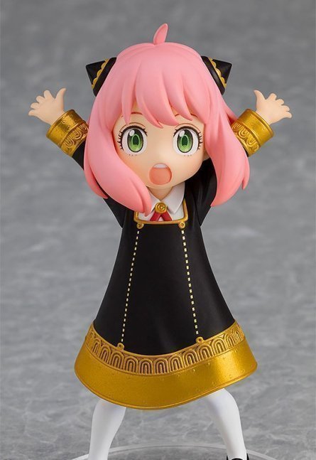 Anya Forger POP UP PARADE Figure -- Spy x Family