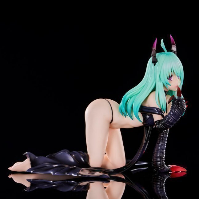 Run Elsie Jewelria 1/6 Figure Darkness Ver. -- To Love-Ru Darkness