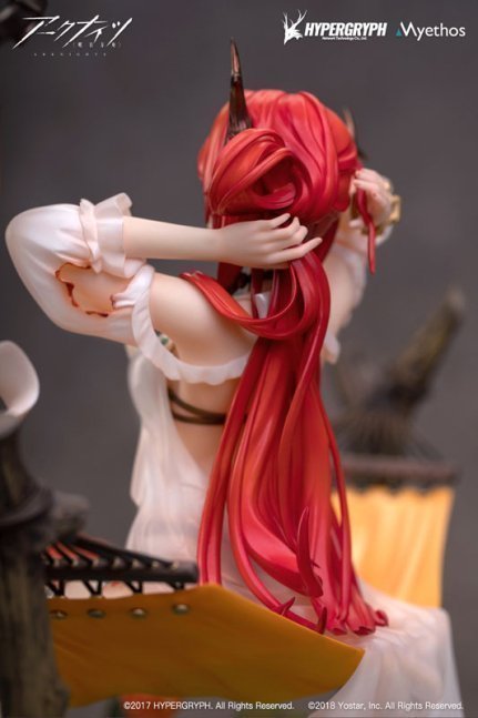 Surtr 1/7 Figure Colorful Wonderland CW03 Ver. -- Arknights
