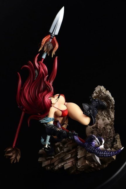 Erza Scarlet 1/6 Figure the Knight ver. another color: Black Armor: -- FAIRY TAIL
