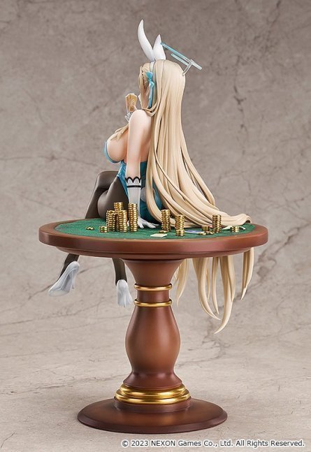 Asuna Ichinose 1/7 Figure Bunny Girl)Game Playing Ver. -- Blue Archive