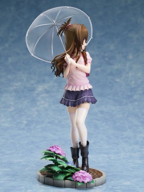 Mikan Yuuki 1/7 Figure with Umbrella -- To Love-Ru Darkness
