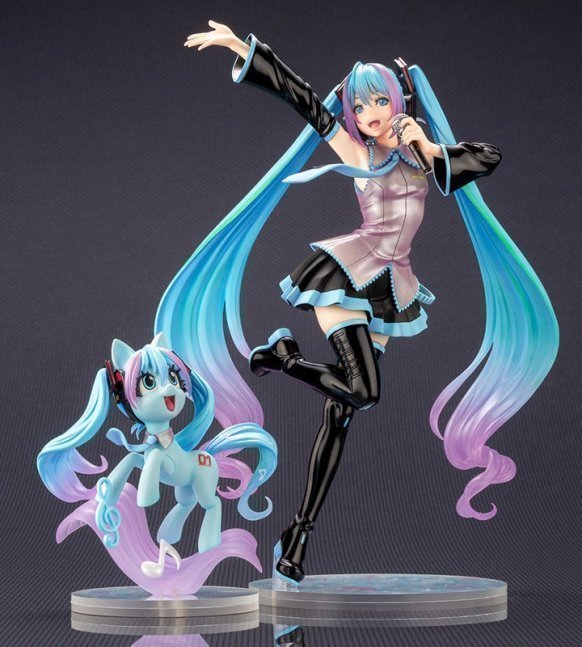 Hatsune Miku feat. MY LITTLE PONY BISHOUJO 1/7 Figure