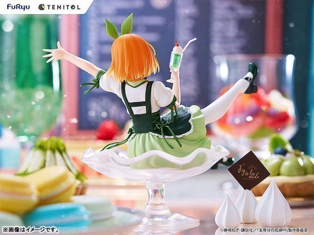 Yotsuba TENITOL Fig a la mode Figure -- The Quintessential Quintuplets Specials