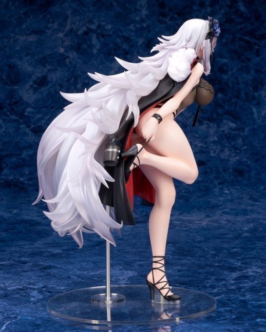 Graf Zeppelin 1/7 Figure Beachside Urd ver. -- Azur Lane