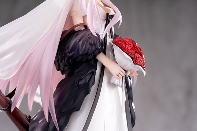 Kar98k 1/7 Figure Roses in Hand Ver. -- Girls' Frontline