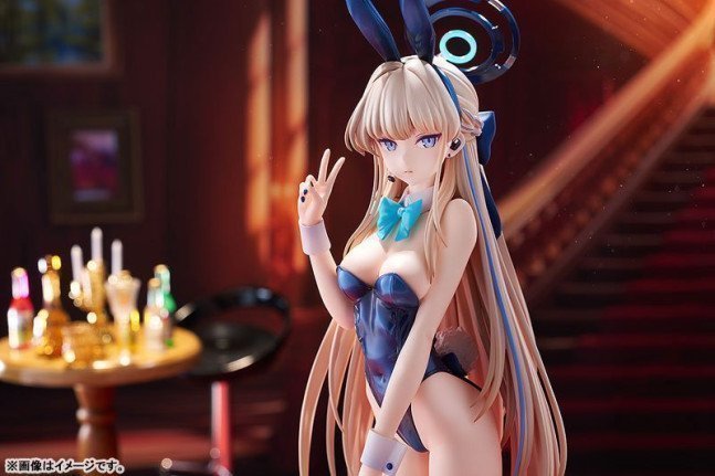 Asuma Toki 1/7 Figure  (Bunny Girl)  -- Blue Archive