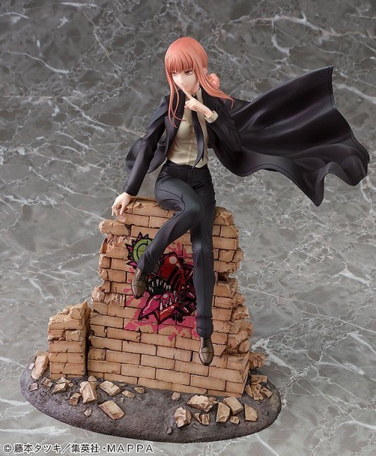 Makima 1/7 Figure -- Chainsaw Man