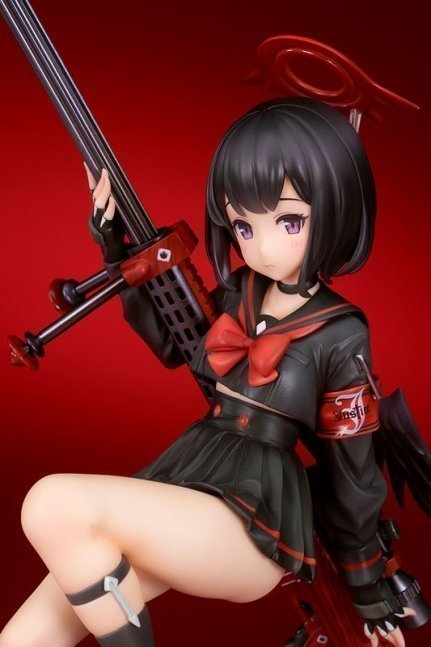 Shizuyama Mashiro 1/7 Figure -- Blue Archive