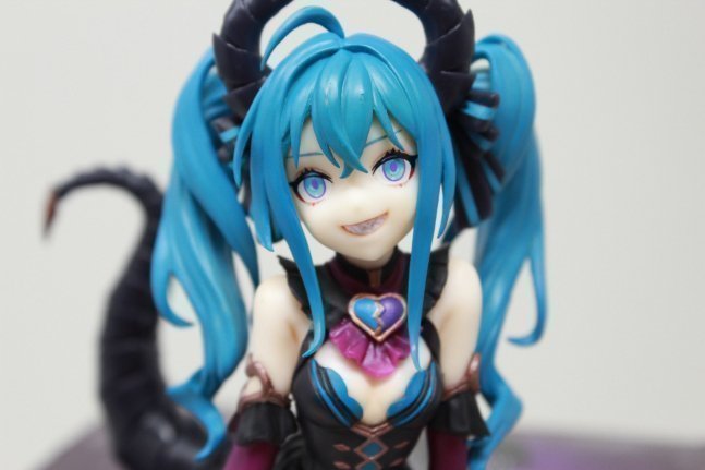 Miku Hatsune Noodle Stopper Figure Villain ver.