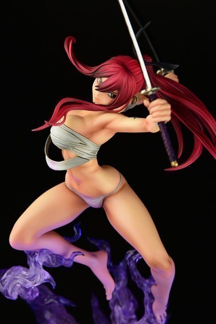 Erza Scarlet 1/6 Figure Samurai -Kouen Banjou- ver. Jet Black